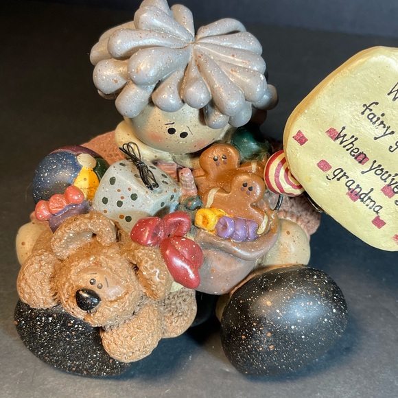 Henton Hobo Figurine Who Needs A Fairy Godmother When You've Got A Grandma T55 - Picture 4 of 10